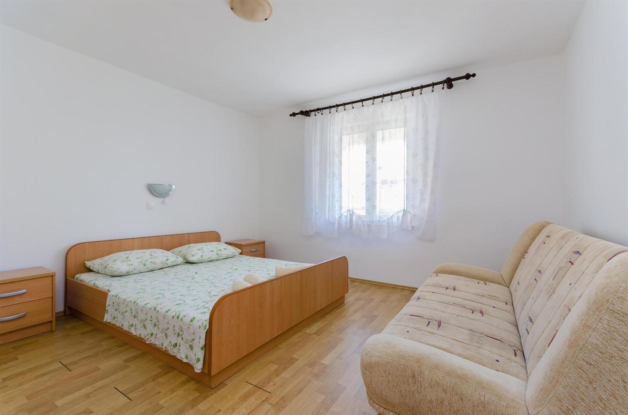 Apartment Ester *